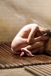 Теперь ты поняла, кто здесь главный?