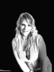 Пенсионерка себя моделькой возомнила