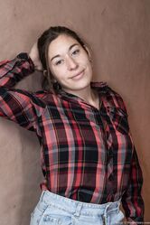 Извините, но я пизденку забыла побрить!