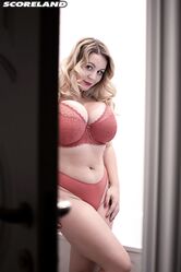 Оцени мою грудь по 10-бальной шкале